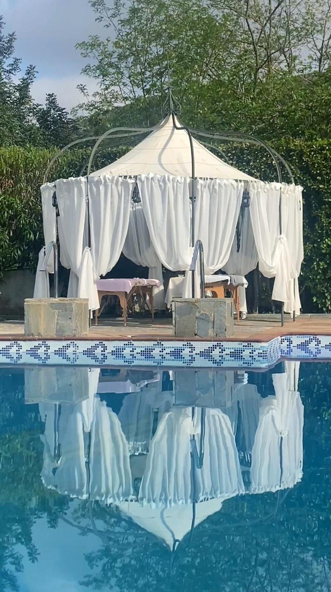 Domo Suites Masía Cal Geperut Badalona Exterior foto